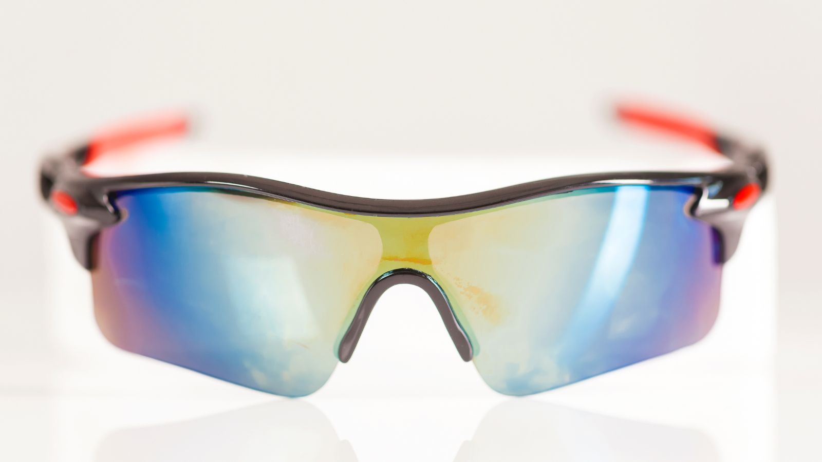 Sport Glasses in Erin Mills, Mississauga Built for Performance and Comfort​